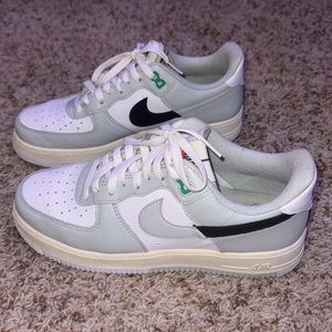 Nike Air Force 1’s